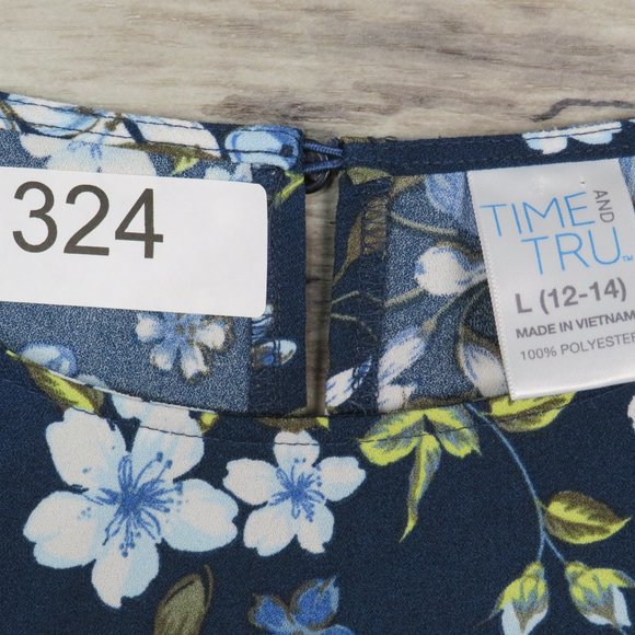 Time and Tru* Women's 3/4 Flared‎ Sleeve Pullover Boat Neck Blouse Size Large - Picture 4 of 9